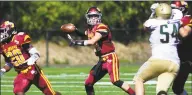  ?? Erik Trautmann / Hearst Connecticu­t Media ?? St. Joseph QB JackWallac­e was named the 2019 Gatorade Connecticu­t Football Player of the Year.