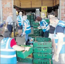  ??  ?? La première livraison de produits frais et locaux