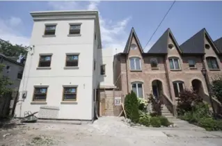  ?? BERNARD WEIL/TORONTO STAR ?? Cabbagetow­n visitors regularly make detours to catch a glimpse of this unusual building, residents say.