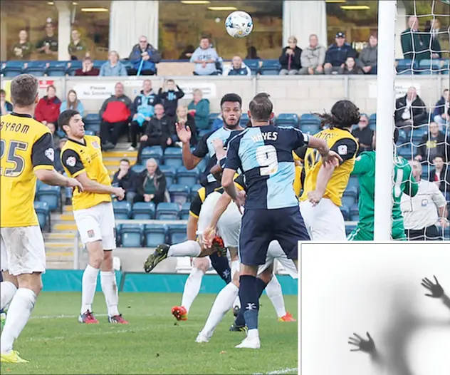  ?? PICTURES: Andy Rowland/UK Sports Pics Ltd ?? FIRST AT THE LAST: Aaron Holloway scores his first Wycombe goal late on