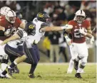  ?? Marcio Jose Sanchez / Associated Press ?? Stanford’s Cameron Scarlett has run for 362 yards this season, with an average of 4.8 per carry.