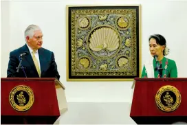  ?? (Reuters) ?? MYANMAR’S STATE COUNSELLOR Aung San Suu Kyi and US Secretary of State Rex Tillerson attend a news conference in Naypyitaw, Myanmar, yesterday.