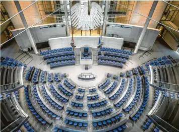  ?? Foto: Michael Kappeler, dpa ?? Die Parteien im Bundestag haben maßgeblich­en Einfluss darauf, wie wir in Zukunft leben.