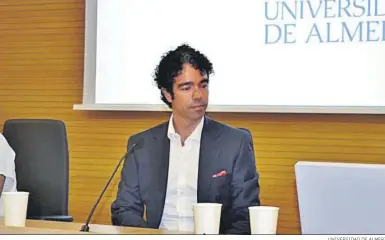  ?? UNIVERSIDA­D DE ALMERÍA ?? Albert Cervera ha sido el encargado de dirigir la obra titulada ‘El Reseteo Verde’.