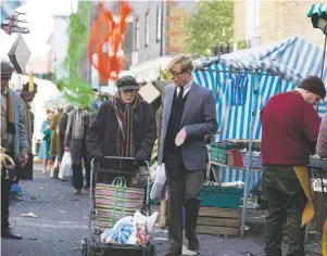  ??  ?? The lady is a tramp: Maggie Smith and Alex Jennings