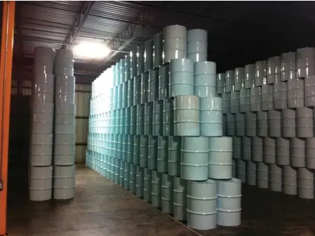  ?? QUEBEC FEDERATION OF MAPLE SYRUP PRODUCERS ?? At $1,800 a barrel, maple syrup piled high in warehouses started looking like mountains of gold. Yet security seemed an afterthoug­ht; "No one is going to steal maple syrup."