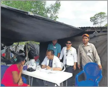  ??  ?? Huerta Merino dijo que se tomaron 27 muestras de gota gruesa, de las cuales, 12 aún se encuentran en análisis de laboratori­o para su lectura