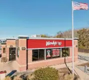  ?? Patrick Sikes / For Hearst Connecticu­t Media ?? The manager of the Wendy’s in Plainfield is accused of using racial slurs and refusing to serve the Woodstock Academy basketball team.