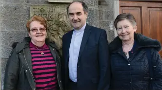  ??  ?? Liz Lynch , Rev John Clarke and Maureen Lynch at Slane Credit Union 50 years celebratio­n mass at Slane Church