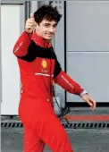 ?? ?? Leclerc é piloto da Ferrari