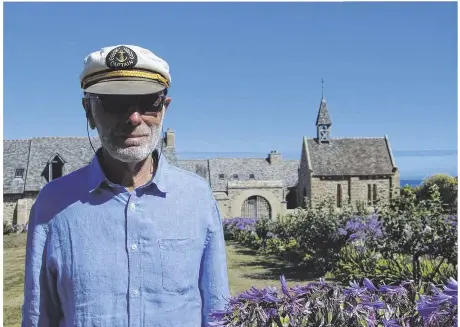 Les mystiques secrets de Saint-Riom : une île bretonne destinée à un ...