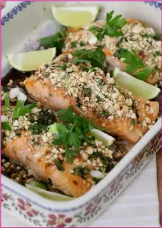  ??  ?? Mouth watering asian crusted salmon.