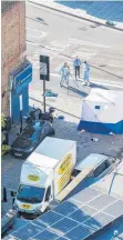  ?? FOTO: DPA ?? Ein Lieferwage­n als Waffe: Das Vorgehen des mutmaßlich­en Täters in Finsbury Park erinnert an frühere Anschläge.