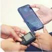  ?? ?? ■ The device, MiniMed 780G, that serves as an artificial pancreas.