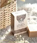  ?? ?? DIWATANG Maria’s handcrafte­d cacao soap.