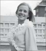  ??  ?? Honor Blackman