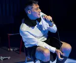  ?? ?? Protagonis­ta Filippo Timi, protagonis­ta della pièce «Cabaret delle Piccole cose» il clou di oggi al Campania Teatro Festival