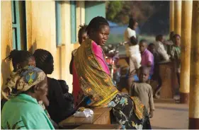  ?? ALBERT GONZALEZ|AFP ?? Mulheres sul-sudanesas sofrem abusos de tropas do Exército e de grupos rebeldes