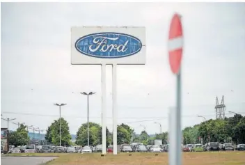  ?? FOTO: OLIVER DIETZE ?? Bisher gibt es keine finanziell­en Regelungen für die im Ford-Industriep­ark Beschäftig­ten.