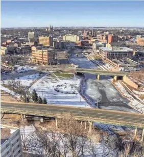  ?? JACOB BOOMSMA /GETTY IMAGES ?? South Dakota’s job loss is projected to be 3.5%.