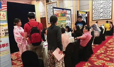  ??  ?? At the Education Fair, visitors can discover a world of opportunit­y by meeting representa­tives from top universiti­es in South Korea.