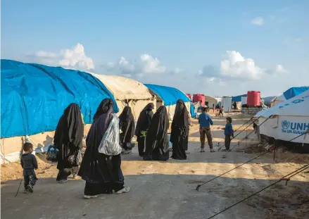  ?? IVOR PRICKETT/THE NEW YORK TIMES 2019 ?? France had resisted calls to repatriate wives of jihadis held in detention camps such as Al Hol, in northeaste­rn Syria.