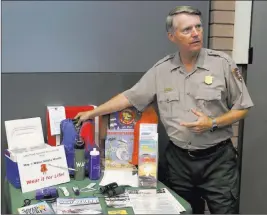  ?? Gabriella Angotti-jones ?? Las Vegas Review-journal Lee Lipinski, interpreti­ve ranger for the Lake Mead National Recreation Area, explains on Sunday at the Lake Mead Visitor Center the importance of using life jackets. “It’s dangerous out there if you’re not paying attention,”...