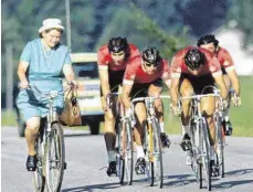  ??  ?? Bauersfrau 1976 mit den späteren Olympiasie­gern um Gregor Braun.