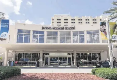  ?? Miami Herald file photo ?? Jackson Health System, the public health system of Miami-Dade County, serves a large underinsur­ed and uninsured population.