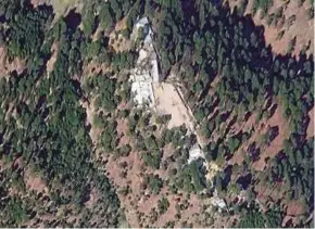  ?? REUTERS PIC ?? A satellite image showing a close-up of a madrasah near Balakot town, Khyber Pakhtunkhw­a province, Pakistan, on Monday.