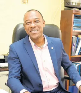  ?? CONTRIBUTE­D PHOTOS ?? Managing Director of the Transport Authority of Jamaica, Willard Hylton.
