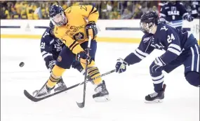  ?? Arnold Gold / Hearst Connecticu­t Media ?? Yale’s Graham Lillibridg­e (24) will serve as the Bulldogs’ captain this season.