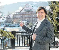  ??  ?? Der Tiroler Immobilien­makler Manfred Hagsteiner brachte das Parkhotel in Kitzbühels Bestlage gleich zweimal an den Mann