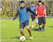  ?? IVAN ALMONTE/ACOSTA FAMILY VIA AP ?? Wildin Acosta participat­es in drills at his soccer practice.