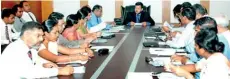  ??  ?? Minister Bathiudeen addressesi­ng the CCMD session