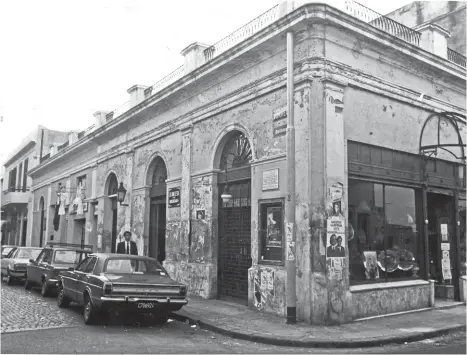  ??  ?? IDENTIDAD. Una foto antigua de Buenos Aires, donde se debe pedir permiso para demoler edificios anteriores a 1941.