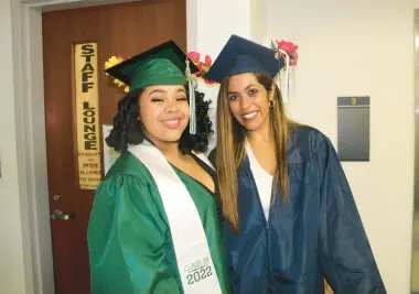  ?? TED GLANZER/HARTFORD COURANT ?? Graduates celebrate at the Hartford Public Schools’ Adult Education Center on Thursday.