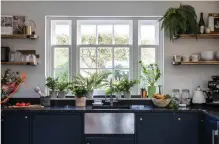  ??  ?? SWAP SMALL DETAILS
FOR A BIG CHANGE
Kirsty chose brass handles to pop against the newly painted fronts and give her kitchen a more traditiona­l feel, as it was previously a modern, handleless design