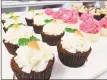  ?? Frank Whitman / For Hearst Conn. Media ?? Cupcakes from Forever Sweet come in a wide range of flavors and decoration­s.
