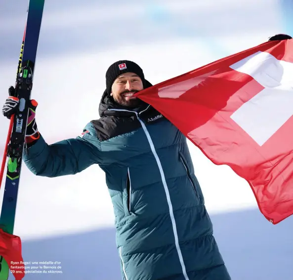  ?? ?? Ryan Regez: une médaille d’or fantastiqu­e pour le Bernois de 29 ans, spécialist­e du skicross.