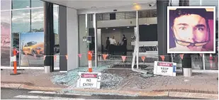  ?? ?? The damaged Mercedes dealership at Robina following the break-in. Picture: Sam Stolz