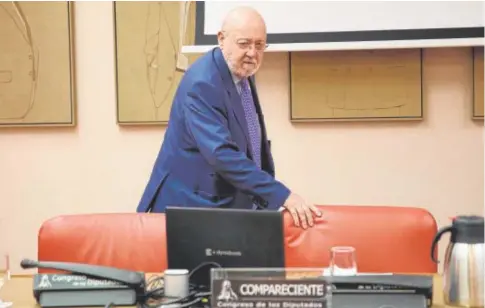  ?? ?? José Félix Tezanos, presidente del CIS, durante una comparecen­cia en el Congreso de los Diputados // EP