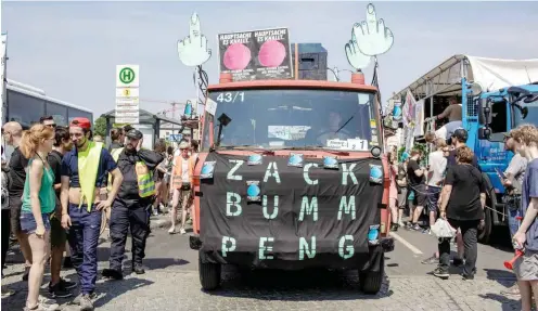  ?? Foto: imago images/ZUMA Press ?? Im Mai 2018 hatte das Bündnis Reclaim Club Culture zur antifaschi­stischen Rave-Demo »AfD wegbassen« aufgerufen.
