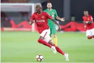  ?? AFP ?? Anderson Talisca chasing the ball during the match against Guizhou Hengfeng. —