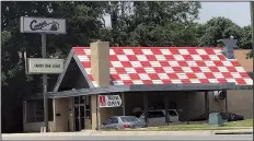  ??  ?? Casey’s BBQ returned to life on Cantrell Road in Little Rock more than 20 years after closing on Reservoir Road.