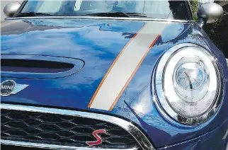  ??  ?? The 2017 Mini Cooper S Seven is a nod to the Austin Seven, one of the original British Minis.