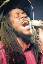  ??  ?? Dennis Brown