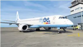  ?? ROB BROWNE ?? A Flybe Embraer ERJ-175STD plane like the one involved in the bird strike