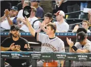  ?? JENNIFER STEWART — GETTY IMAGES ?? Matt Cain tips his cap to the fans during the Giants’ game in Phoenix. Cain, who said he’s retiring after the season, will start on Saturday at AT&T Park against the Padres.