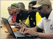  ?? Picture: FREDLIN ADRIAAN ?? VOICING VIEWS: Sasco office bearers at the media conference were, from left, 2nd Avenue campus chairwoman Phiwo Ngqunge, south campus secretary Ntandokazi Malamlela, regional secretary Athenkosi Daniso, regional chairman and SRC president Bamanye Matiwane and provincial task team member Yandisa Ndzoyiya